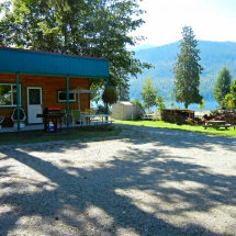 christina-lake-bc-places-to-stay-12